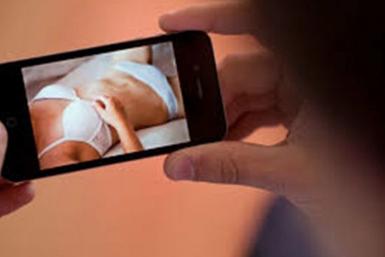 factores riesgo asociados al sexting 2016